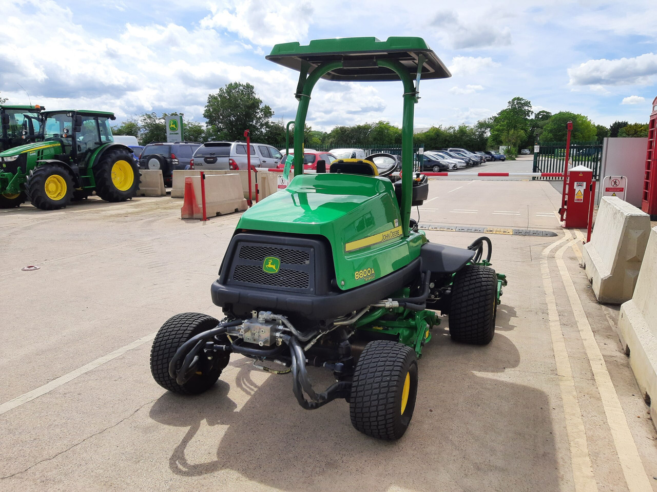 John Deere 8800A TerrainCut Mower - Cortador de grama: foto 4 John Deere 8800A TerrainCut Mower - Cortador de grama: foto 4