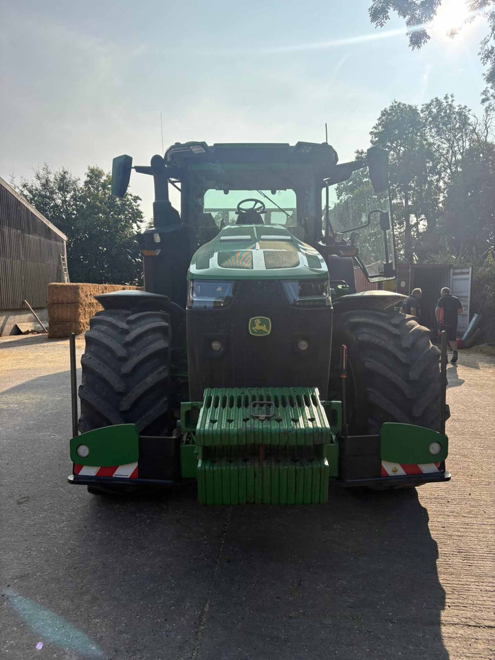 John Deere 8R 370 - Trator: foto 2 John Deere 8R 370 - Trator: foto 2