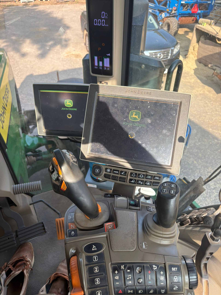 John Deere 8R 370 - Trator: foto 3 John Deere 8R 370 - Trator: foto 3