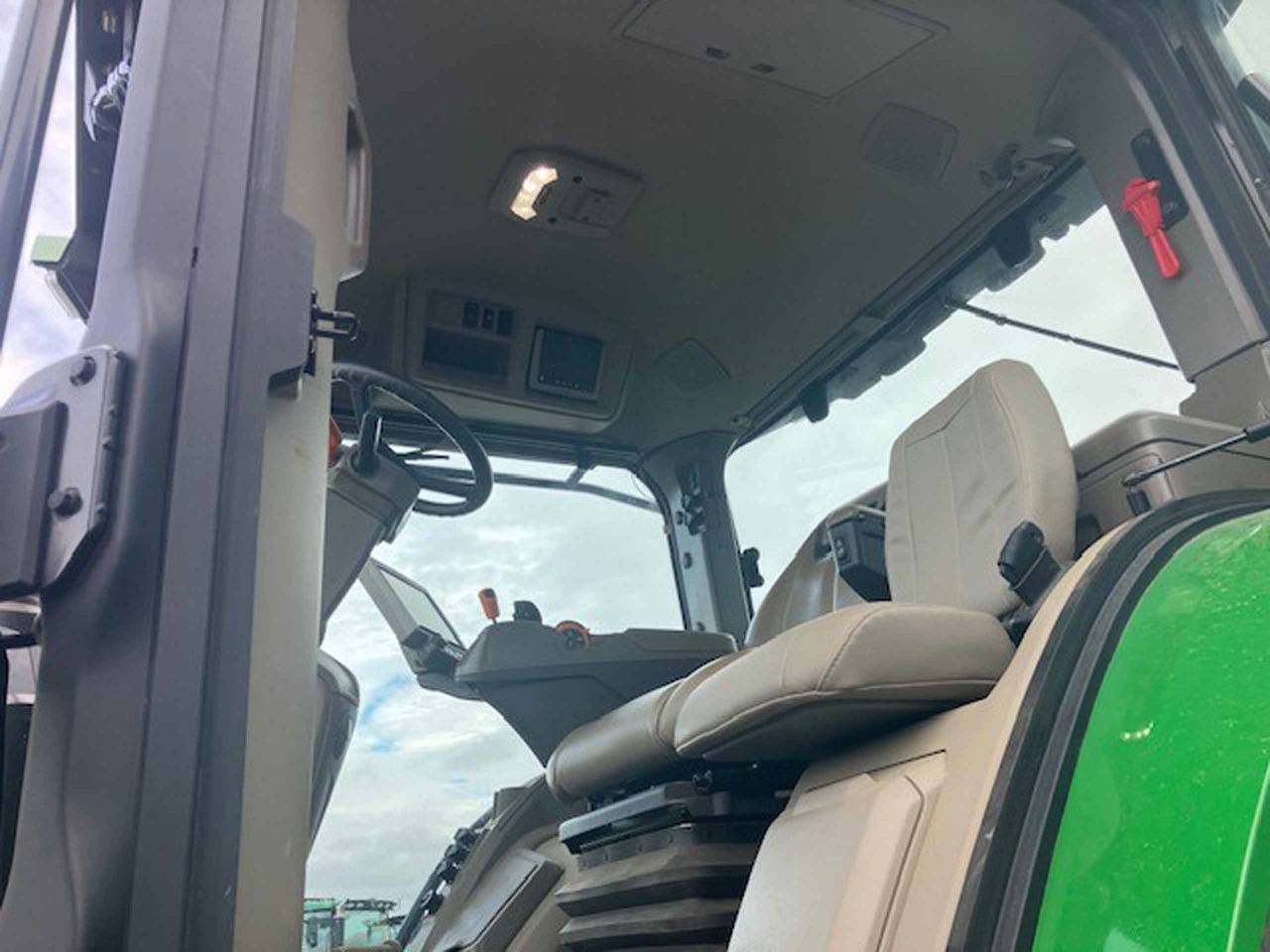 Trator John Deere 8R 410: foto 19