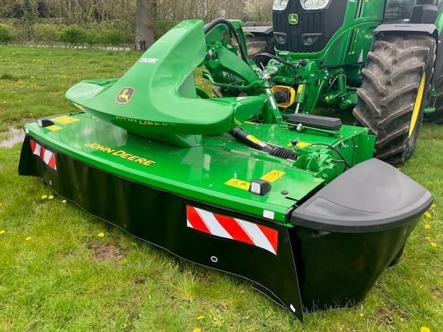 John Deere F310R - Gadanheira: foto 1 John Deere F310R - Gadanheira: foto 1