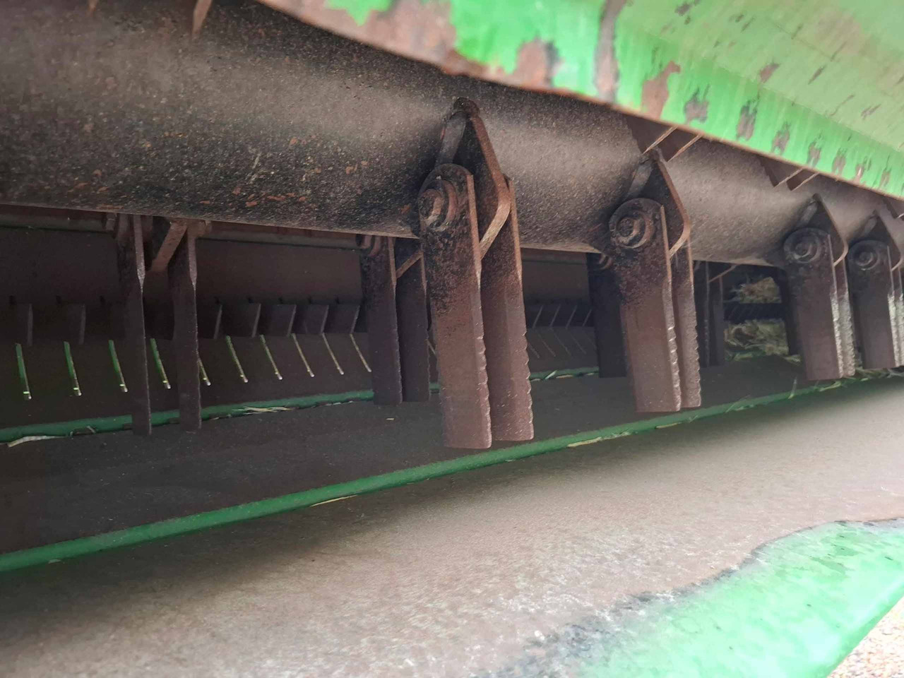 John Deere T670i - Ceifeira debulhadora: foto 4 John Deere T670i - Ceifeira debulhadora: foto 4