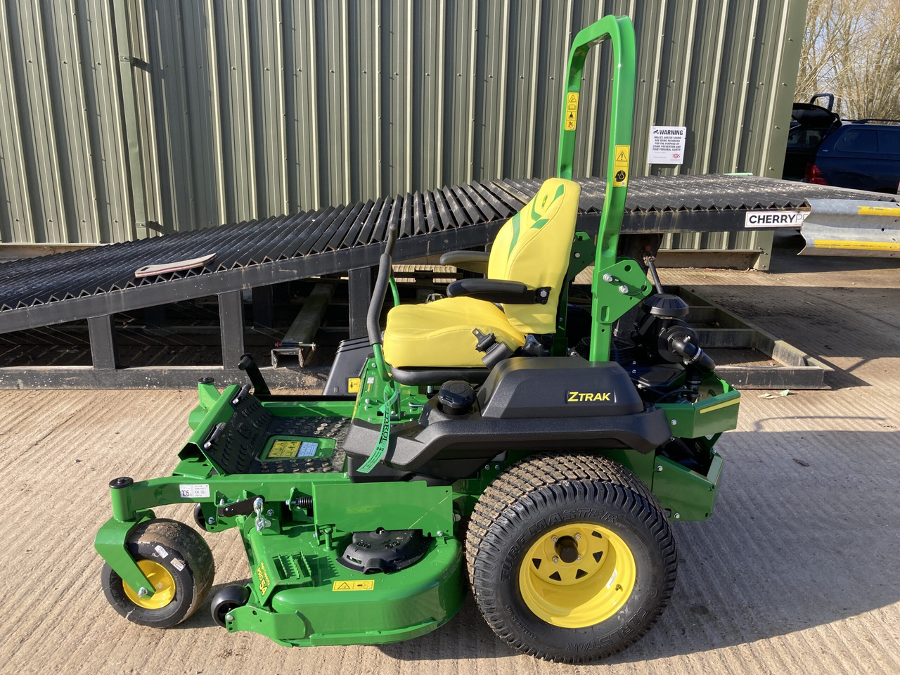 John Deere Z740R zero turn rotary mower - Cortador de grama: foto 2 John Deere Z740R zero turn rotary mower - Cortador de grama: foto 2