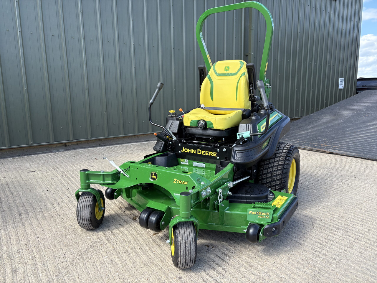 John Deere Z950R commercial Z-turn mower - Cortador de grama: foto 3 John Deere Z950R commercial Z-turn mower - Cortador de grama: foto 3
