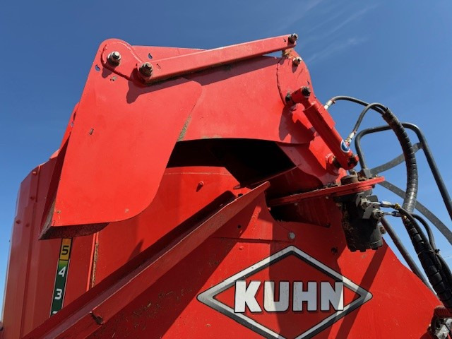 Kuhn Profile 18.2DS - Misturadora Alimentadora: foto 5 Kuhn Profile 18.2DS - Misturadora Alimentadora: foto 5