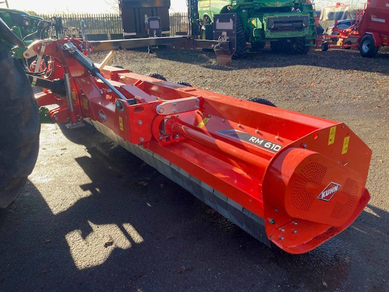 Triturador de martelos/ Destroçador Kuhn RM610R Flail mower: foto 6