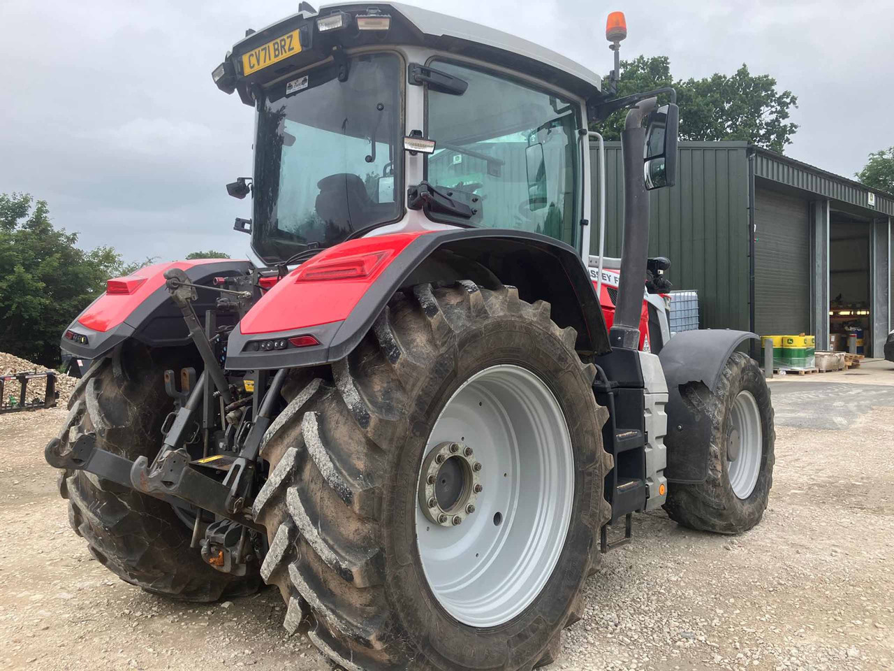 Massey Ferguson 8S.245 - Trator: foto 4 Massey Ferguson 8S.245 - Trator: foto 4