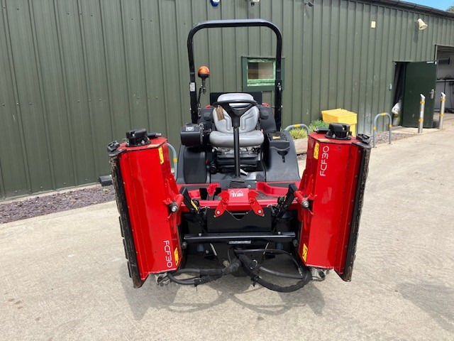 Toro LTF3000 Commercial Triple Flail Mower - Cortador de grama: foto 2 Toro LTF3000 Commercial Triple Flail Mower - Cortador de grama: foto 2