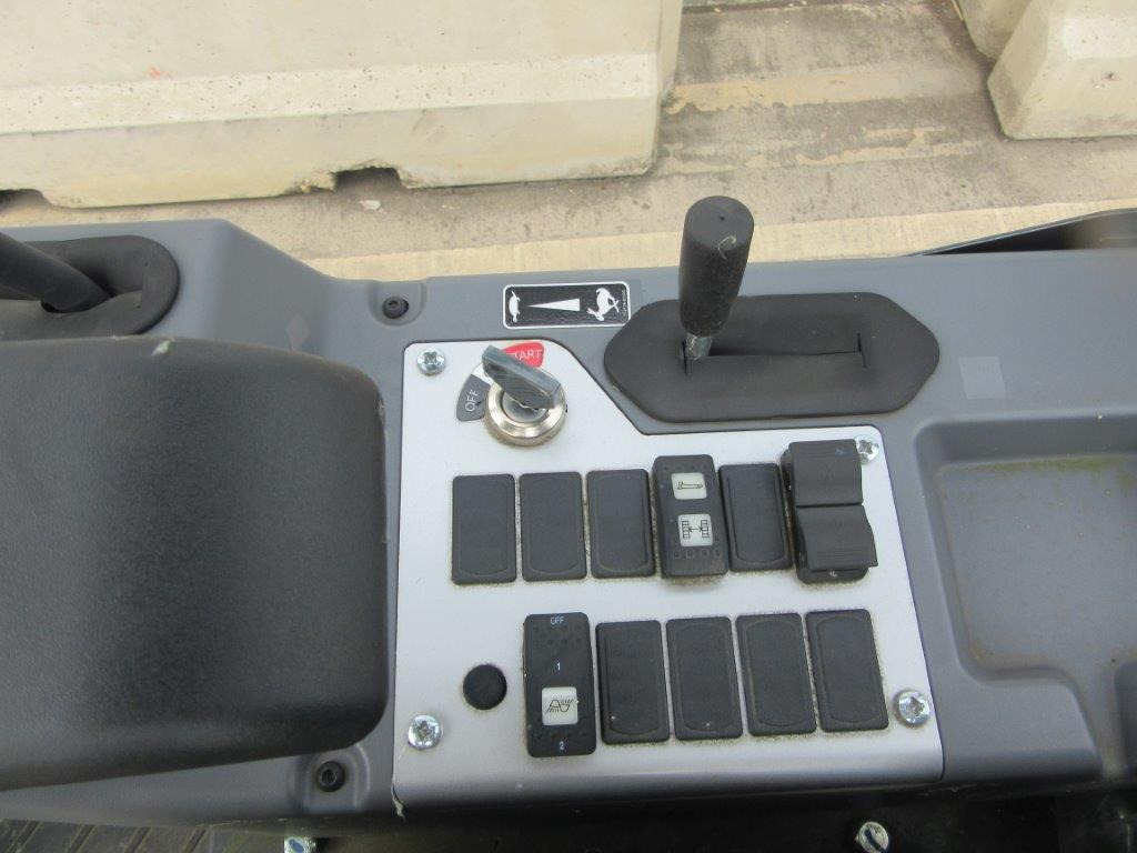 Leasing de  YANMAR SV19VT YANMAR SV19VT: foto 11