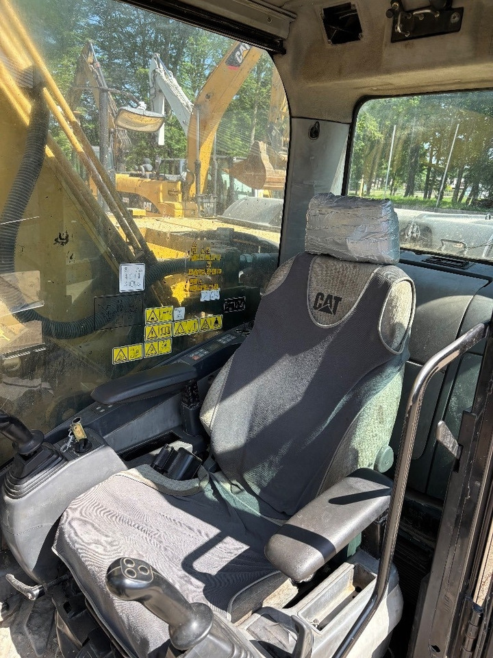 Leasing de CAT 320 D L  CAT 320 D L: foto 19