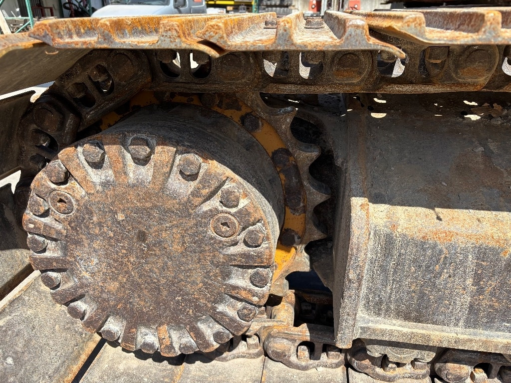 Leasing de CAT 320 D L  CAT 320 D L: foto 13