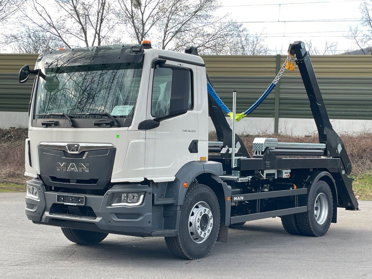 MAN TGM 18.320 4x2 Euro 6e Hyva Absetzkipper - Camião basculante, Camião grua: foto 1 MAN TGM 18.320 4x2 Euro 6e Hyva Absetzkipper - Camião basculante, Camião grua: foto 1
