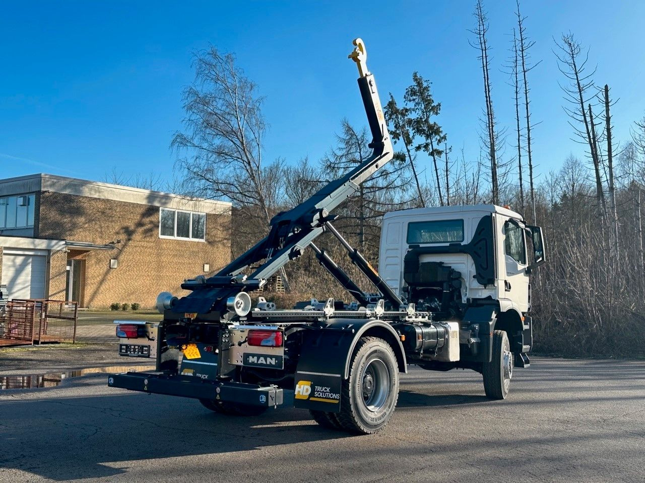 Camião polibenne, Camião grua MAN TGM 18.320 4x4 Euro 6e Hyva 12-45: foto 6