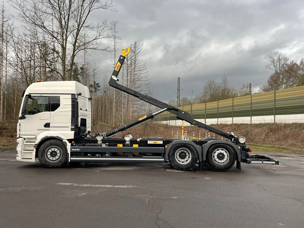 Camião polibenne MAN TGS 26.480 6x2 Retarder Hyva 20-60 Abrollkipper: foto 9