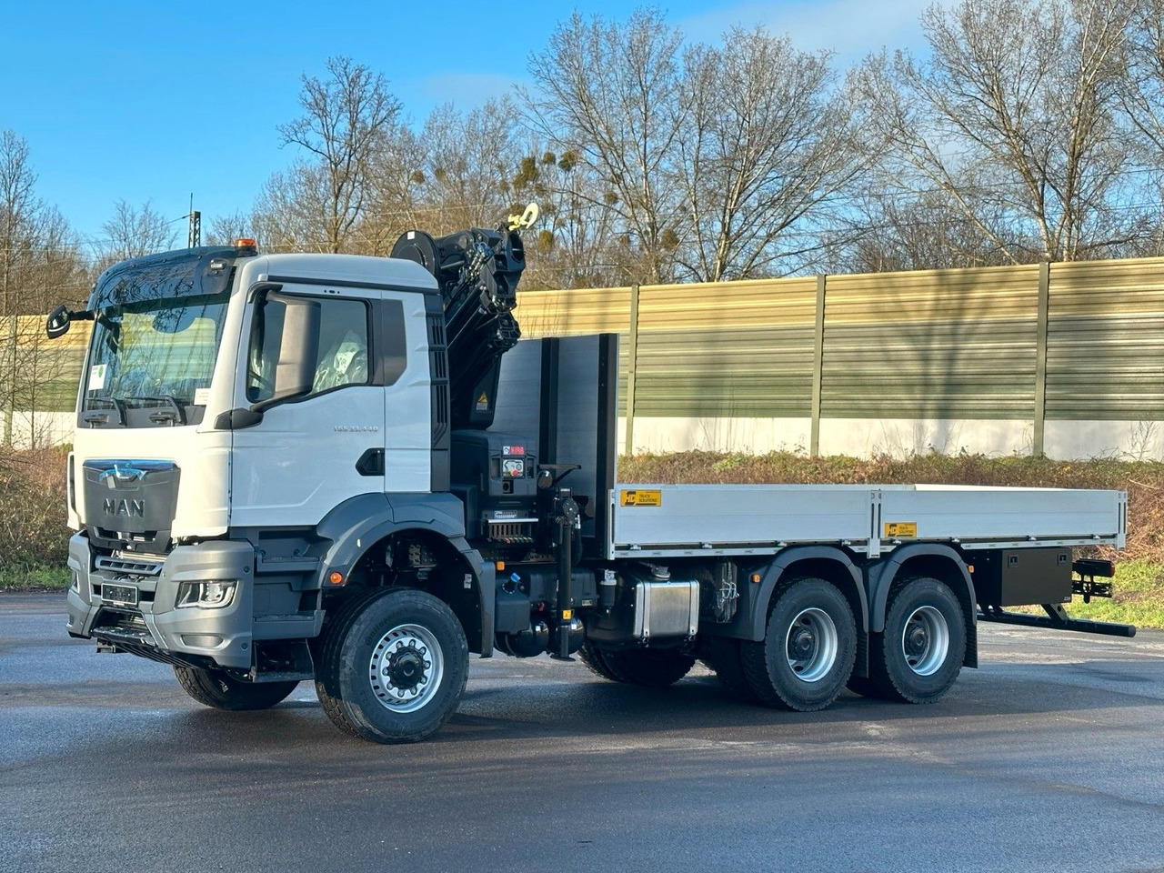 MAN TGS 33.440 6x6 Kran HIAB 228-6 - Camião grua: foto 3 MAN TGS 33.440 6x6 Kran HIAB 228-6 - Camião grua: foto 3