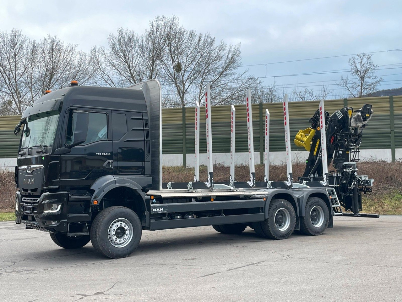 MAN TGS 33.510 6X4 BL Euro6e LogLift 165Z - Camião de transporte de madeira, Camião grua: foto 3 MAN TGS 33.510 6X4 BL Euro6e LogLift 165Z - Camião de transporte de madeira, Camião grua: foto 3