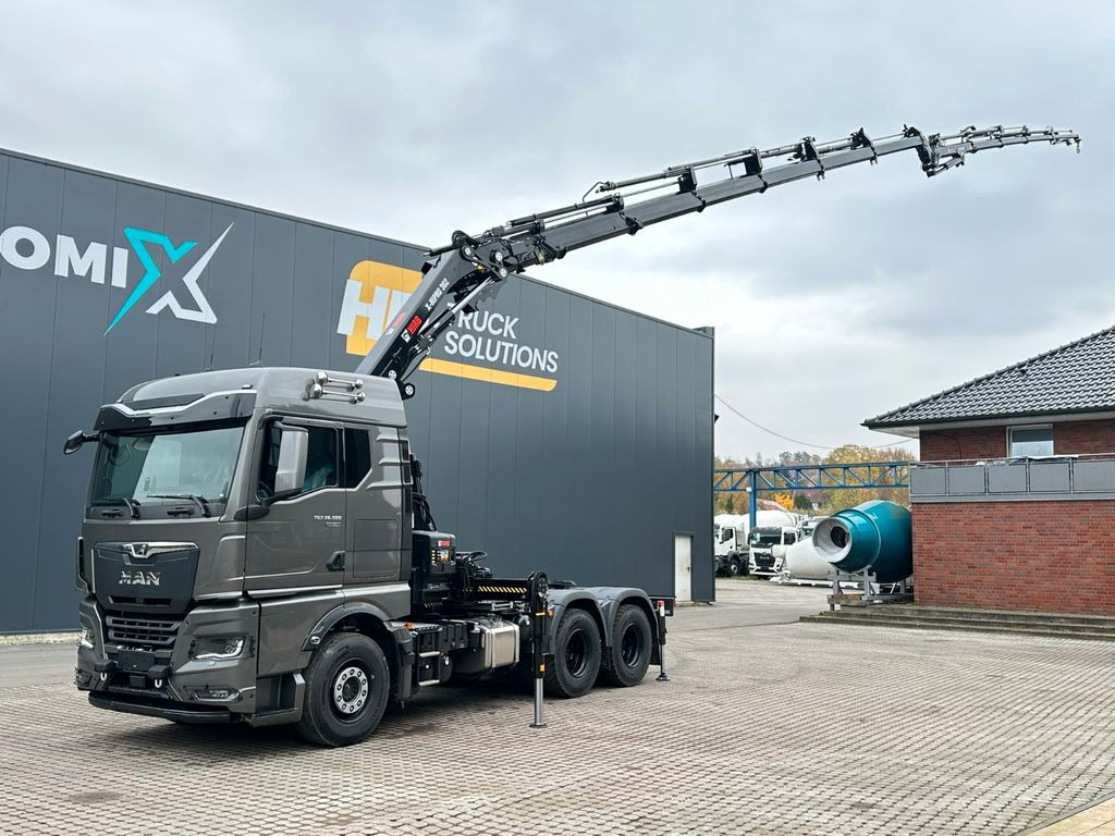 MAN TGX 26.580 6x4 Kran Hiab 302-6 + Jib-4 - Tractor: foto 3 MAN TGX 26.580 6x4 Kran Hiab 302-6 + Jib-4 - Tractor: foto 3