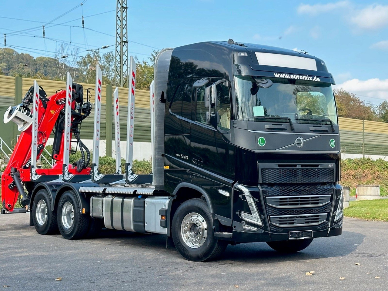 Volvo FH 540 6x4 LogLift EPSILON - Camião de transporte de madeira, Camião grua: foto 1 Volvo FH 540 6x4 LogLift EPSILON - Camião de transporte de madeira, Camião grua: foto 1