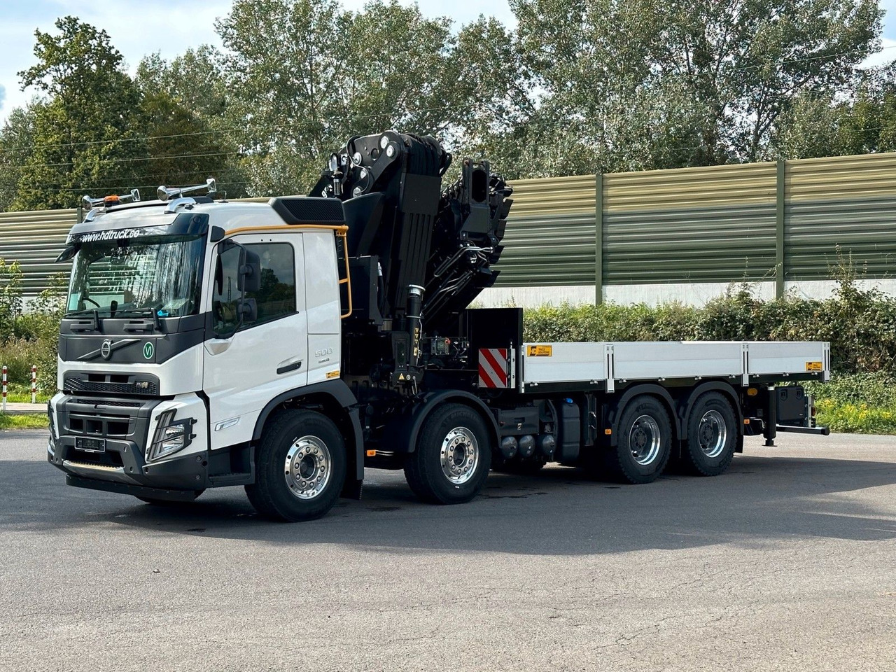 Volvo FMX 500 8x4 EFFER 955-8s + Jib 6s - Camião de caixa aberta/ Plataforma, Camião grua: foto 1 Volvo FMX 500 8x4 EFFER 955-8s + Jib 6s - Camião de caixa aberta/ Plataforma, Camião grua: foto 1