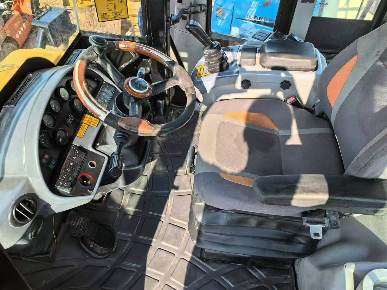 CATERPILLAR 966H - Pá carregadora de rodas: foto 5 CATERPILLAR 966H - Pá carregadora de rodas: foto 5