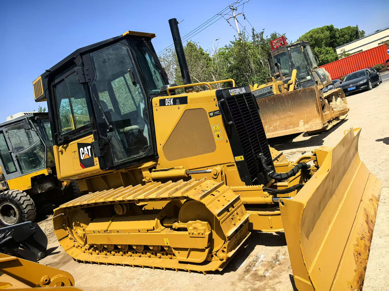 CATERPILLAR D5K - Buldôzer: foto 2 CATERPILLAR D5K - Buldôzer: foto 2