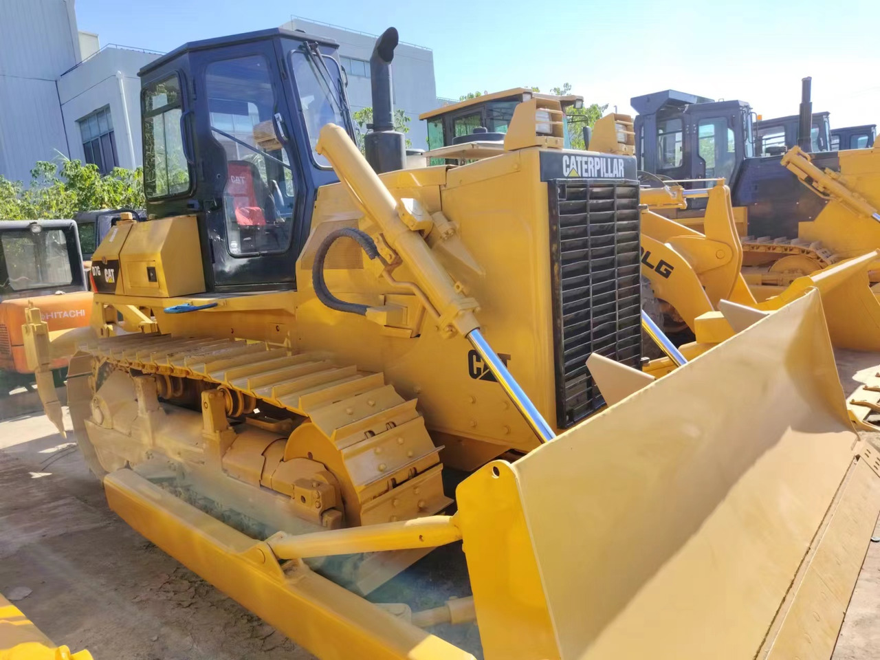 CATERPILLAR D7G - Buldôzer: foto 2 CATERPILLAR D7G - Buldôzer: foto 2