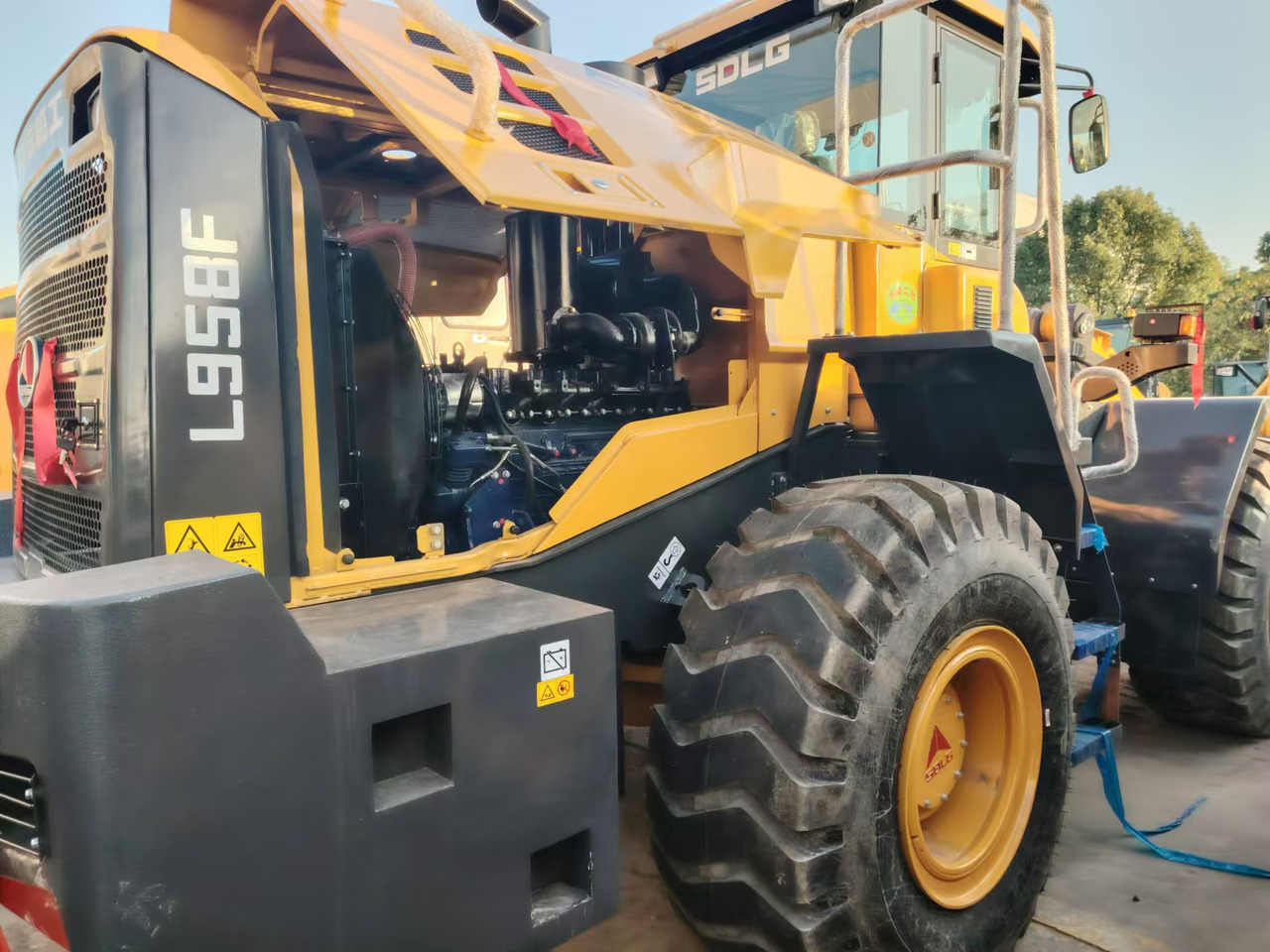CATERPILLAR LG958F - Pá carregadora de rodas: foto 4 CATERPILLAR LG958F - Pá carregadora de rodas: foto 4