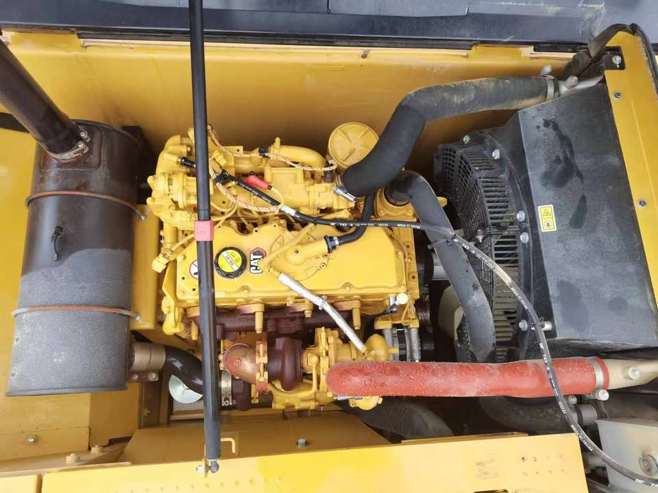 High Quality Cat 323GX 323GC 323 Amphibious Excavator for Construction Good Quality With Inspection Report on Sale - Escavadora de rastos: foto 5 High Quality Cat 323GX 323GC 323 Amphibious Excavator for Construction Good Quality With Inspection Report on Sale - Escavadora de rastos: foto 5