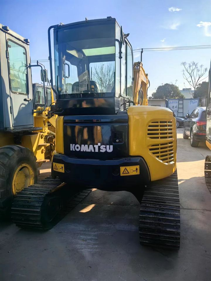 High Quality Mini Komatsu PC 55MR 5.5 Ton Earth-Moving Machine with Motor Engine Gearbox Gear in Stock - Mini escavadeira: foto 3 High Quality Mini Komatsu PC 55MR 5.5 Ton Earth-Moving Machine with Motor Engine Gearbox Gear in Stock - Mini escavadeira: foto 3
