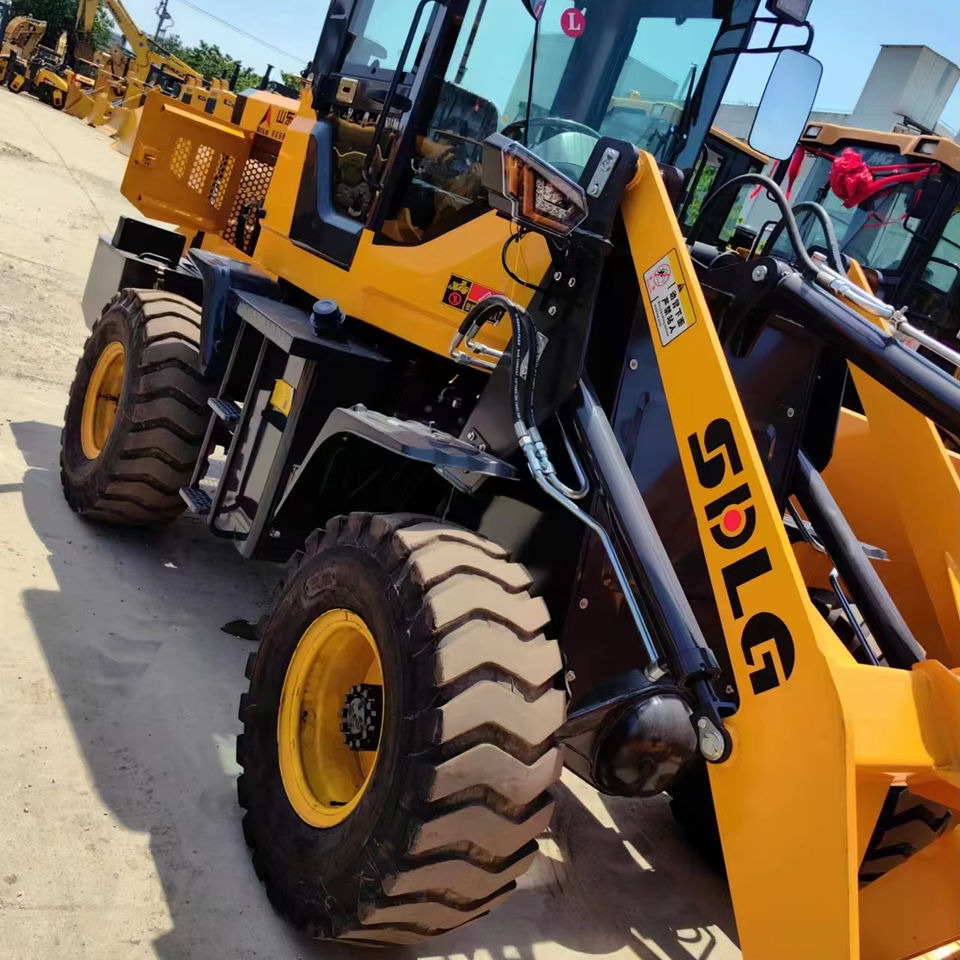 High Quality Used SDLG LG920 Loader Mini Loader 3 Ton Construction Machinery Hot Sale SDLG Loader - Pá carregadora de rodas: foto 1 High Quality Used SDLG LG920 Loader Mini Loader 3 Ton Construction Machinery Hot Sale SDLG Loader - Pá carregadora de rodas: foto 1