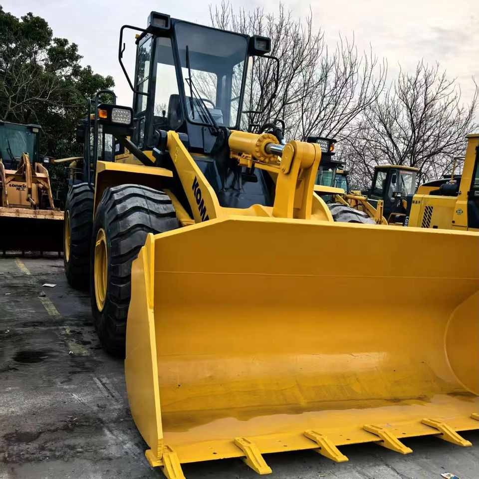 Japan Komatsu WA380-3 WA380-6 WA400-1 WA400-3 WA320-6 WA430-5 Mining Wheel Loader, Used Komatsu WA380 Mini Front End Loader - Pá carregadora de rodas: foto 1 Japan Komatsu WA380-3 WA380-6 WA400-1 WA400-3 WA320-6 WA430-5 Mining Wheel Loader, Used Komatsu WA380 Mini Front End Loader - Pá carregadora de rodas: foto 1