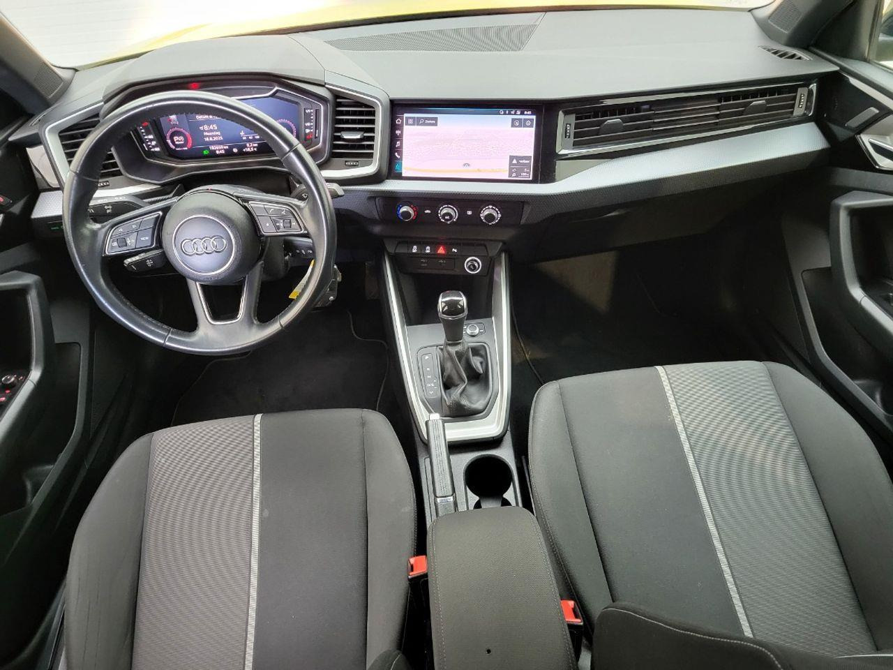 Audi A1 Sportback 30 TFSI Pro Line | 2019 | 192.659 km | Automaat | G519HT | NAP: Logisch - Hatchback: foto 5 Audi A1 Sportback 30 TFSI Pro Line | 2019 | 192.659 km | Automaat | G519HT | NAP: Logisch - Hatchback: foto 5