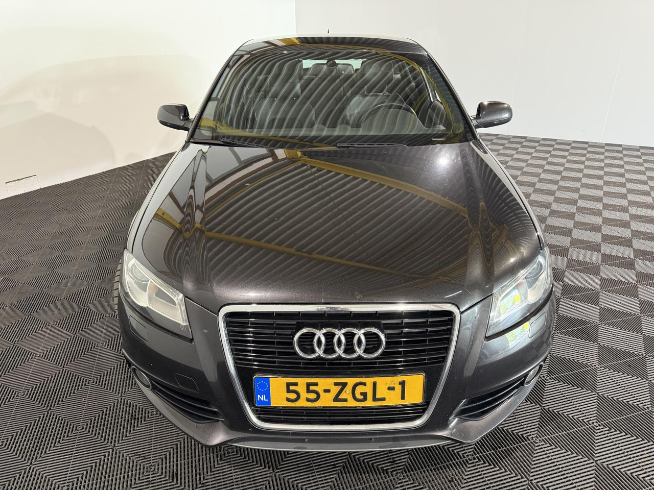 Audi A3 Sportback 1.2 TFSI S-Line 55-ZGL-1 246.717 km - Automóvel: foto 2 Audi A3 Sportback 1.2 TFSI S-Line 55-ZGL-1 246.717 km - Automóvel: foto 2