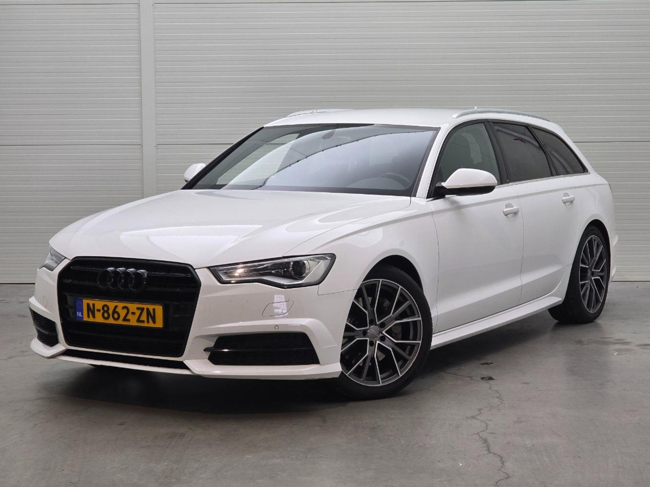 Audi A6 Avant 2.0 TFSI Advance Sport | 2018 | 196.446 km | Automaat | N862ZN | NAP: Geen oordeel - Automóvel: foto 1 Audi A6 Avant 2.0 TFSI Advance Sport | 2018 | 196.446 km | Automaat | N862ZN | NAP: Geen oordeel - Automóvel: foto 1