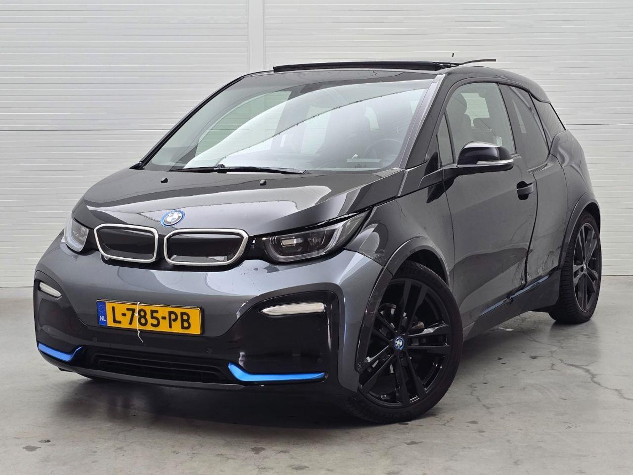 BMW i3 S iPerformance 94Ah 33 kWh | 2018 | 97.629 km | Automaat | L785PB | NAP: Geen oordeel - Hatchback: foto 1 BMW i3 S iPerformance 94Ah 33 kWh | 2018 | 97.629 km | Automaat | L785PB | NAP: Geen oordeel - Hatchback: foto 1