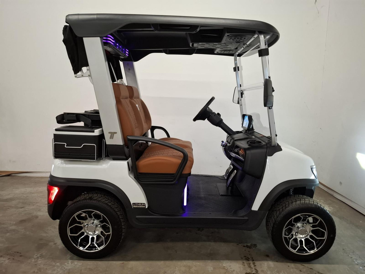 Bensel TARA Elektrische 2-zits Golfkar Nieuw - Carrinho de golfe: foto 4 Bensel TARA Elektrische 2-zits Golfkar Nieuw - Carrinho de golfe: foto 4