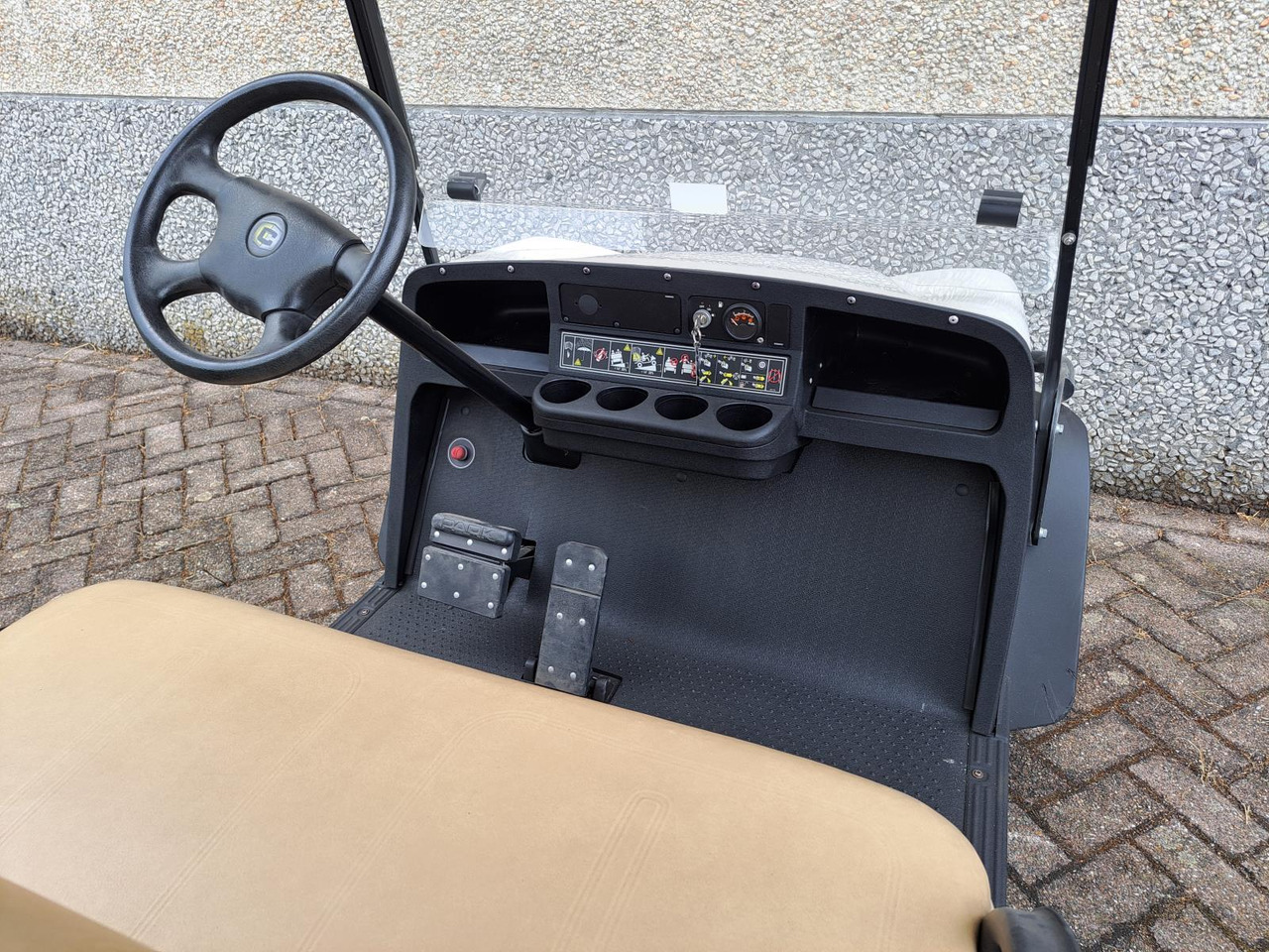 Cushman 2+2 Benzine Golfkar (3) 3466367 - Carrinho de golfe: foto 5 Cushman 2+2 Benzine Golfkar (3) 3466367 - Carrinho de golfe: foto 5