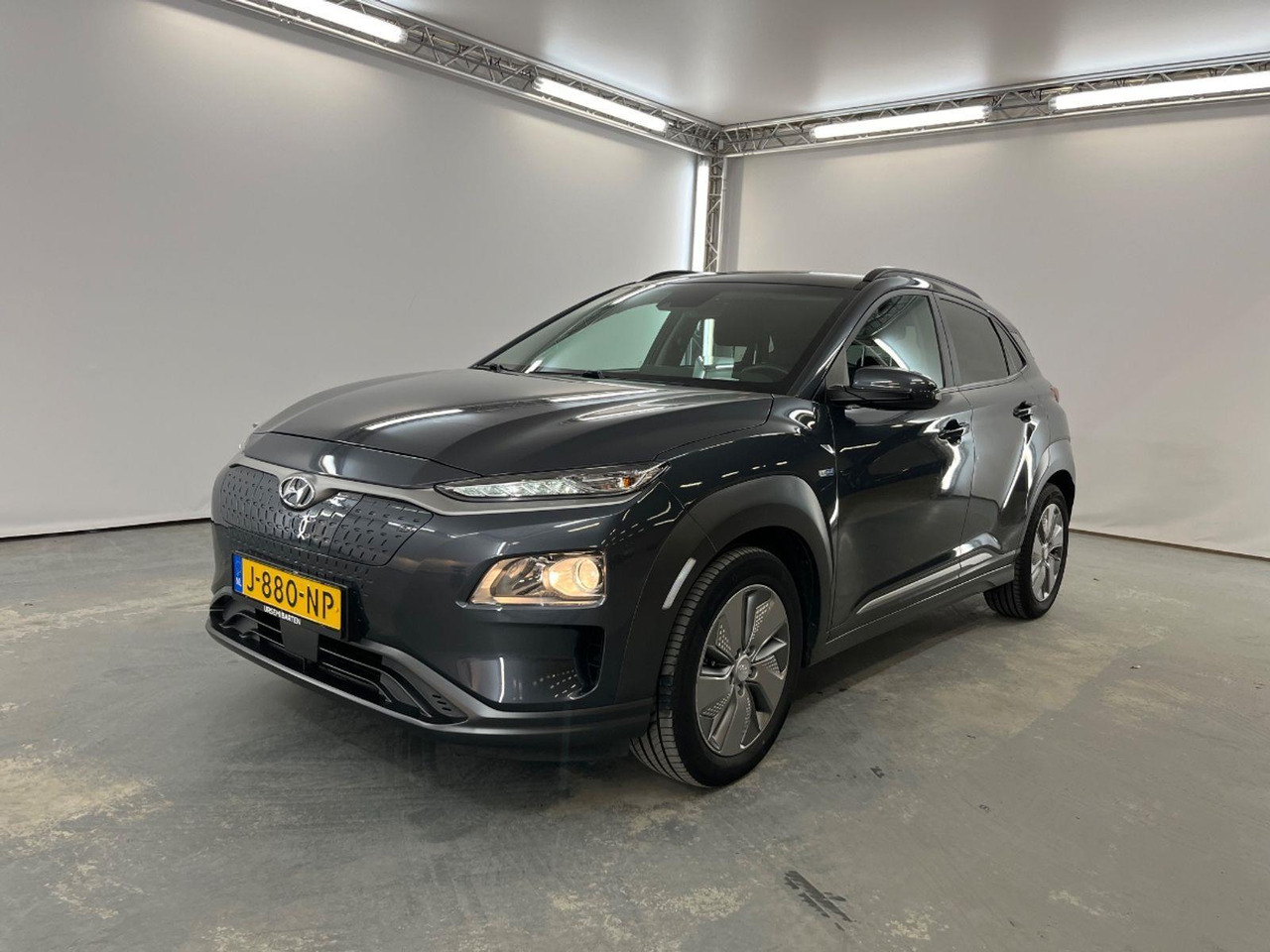 Hyundai Kona EV Fashion 39 kWh | 2020 | 78.586 km | Automaat | J880NP | NAP: Logisch - SUV: foto 1 Hyundai Kona EV Fashion 39 kWh | 2020 | 78.586 km | Automaat | J880NP | NAP: Logisch - SUV: foto 1
