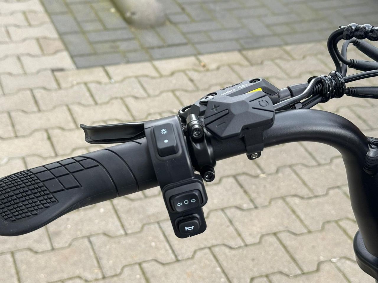 OUXI V20 Fatbike met LCD display NIEUW - Máquina de outro: foto 2 OUXI V20 Fatbike met LCD display NIEUW - Máquina de outro: foto 2