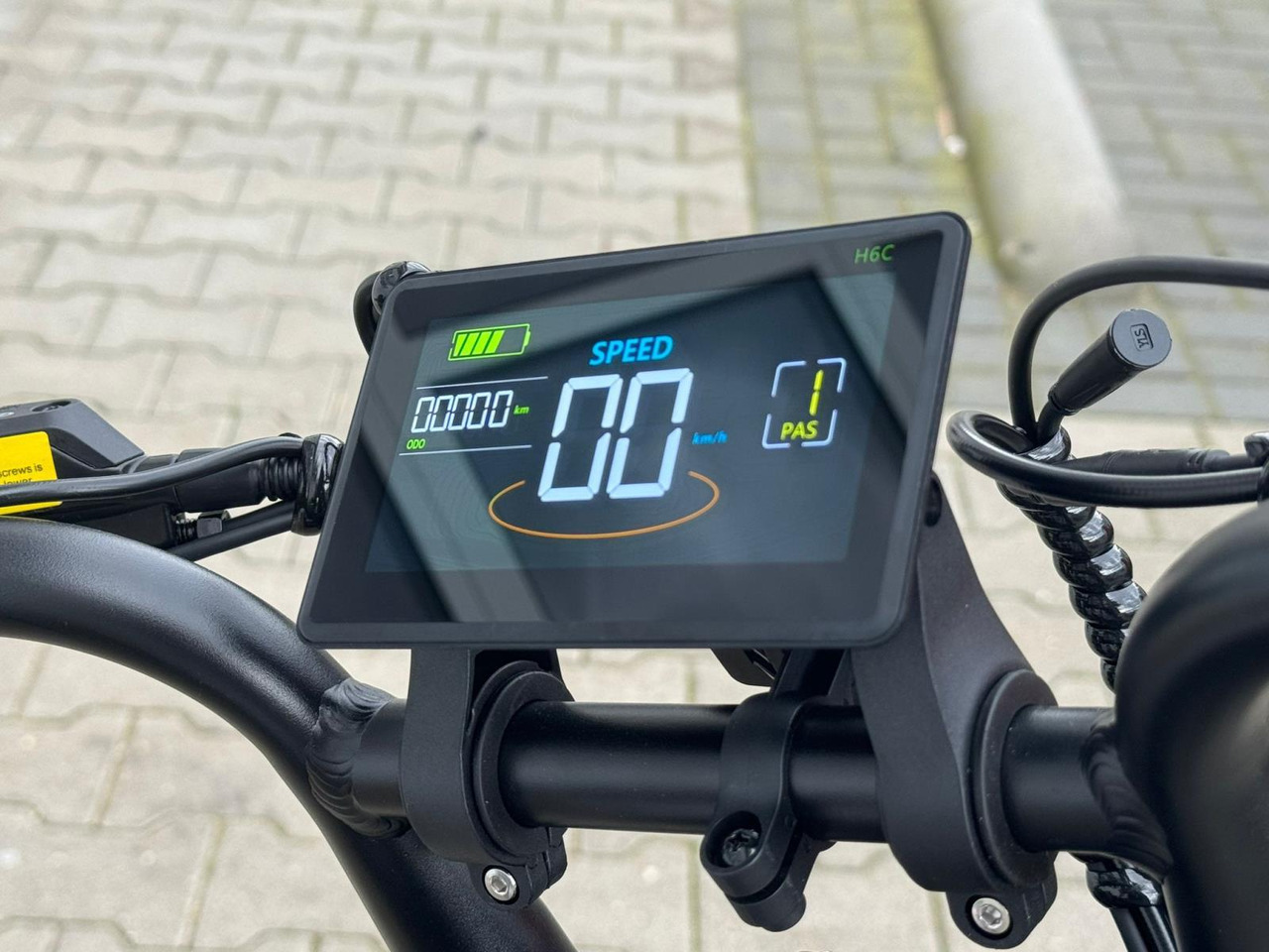 OUXI V20 Fatbike met LCD display NIEUW - Máquina de outro: foto 5 OUXI V20 Fatbike met LCD display NIEUW - Máquina de outro: foto 5