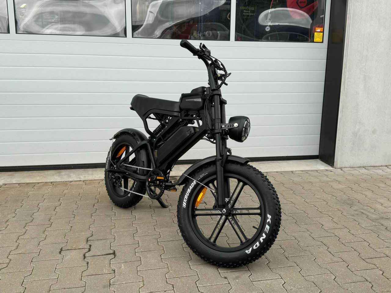 OUXI V20 Fatbike met LCD display NIEUW - Máquina de outro: foto 1 OUXI V20 Fatbike met LCD display NIEUW - Máquina de outro: foto 1