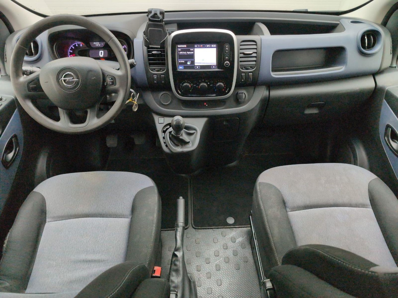 Opel Vivaro 1.6 CDTI L2H1 DC Sport EcoFlex | 2019 | 262.299 km | V538XH | NAP: Logisch - Máquina de outro: foto 5 Opel Vivaro 1.6 CDTI L2H1 DC Sport EcoFlex | 2019 | 262.299 km | V538XH | NAP: Logisch - Máquina de outro: foto 5