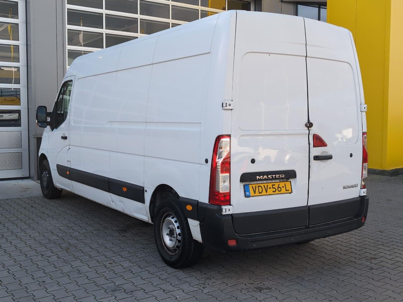 Renault Master T35 2.3 dCi L3H2 | 2019 | 290.394 km | VDV56L | NAP: Logisch - Máquina de outro: foto 3 Renault Master T35 2.3 dCi L3H2 | 2019 | 290.394 km | VDV56L | NAP: Logisch - Máquina de outro: foto 3