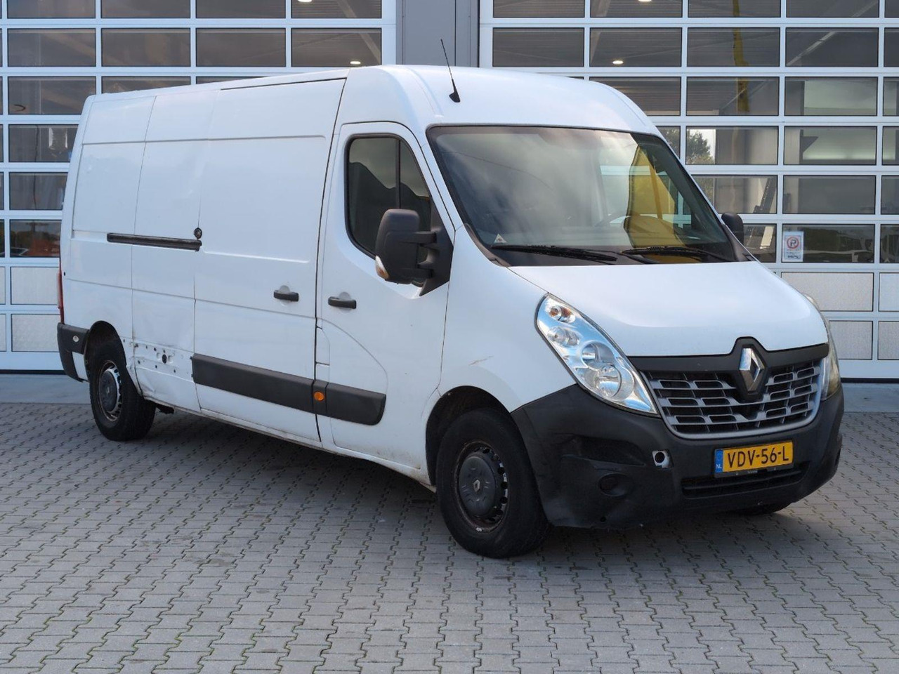 Renault Master T35 2.3 dCi L3H2 | 2019 | 290.394 km | VDV56L | NAP: Logisch - Máquina de outro: foto 2 Renault Master T35 2.3 dCi L3H2 | 2019 | 290.394 km | VDV56L | NAP: Logisch - Máquina de outro: foto 2