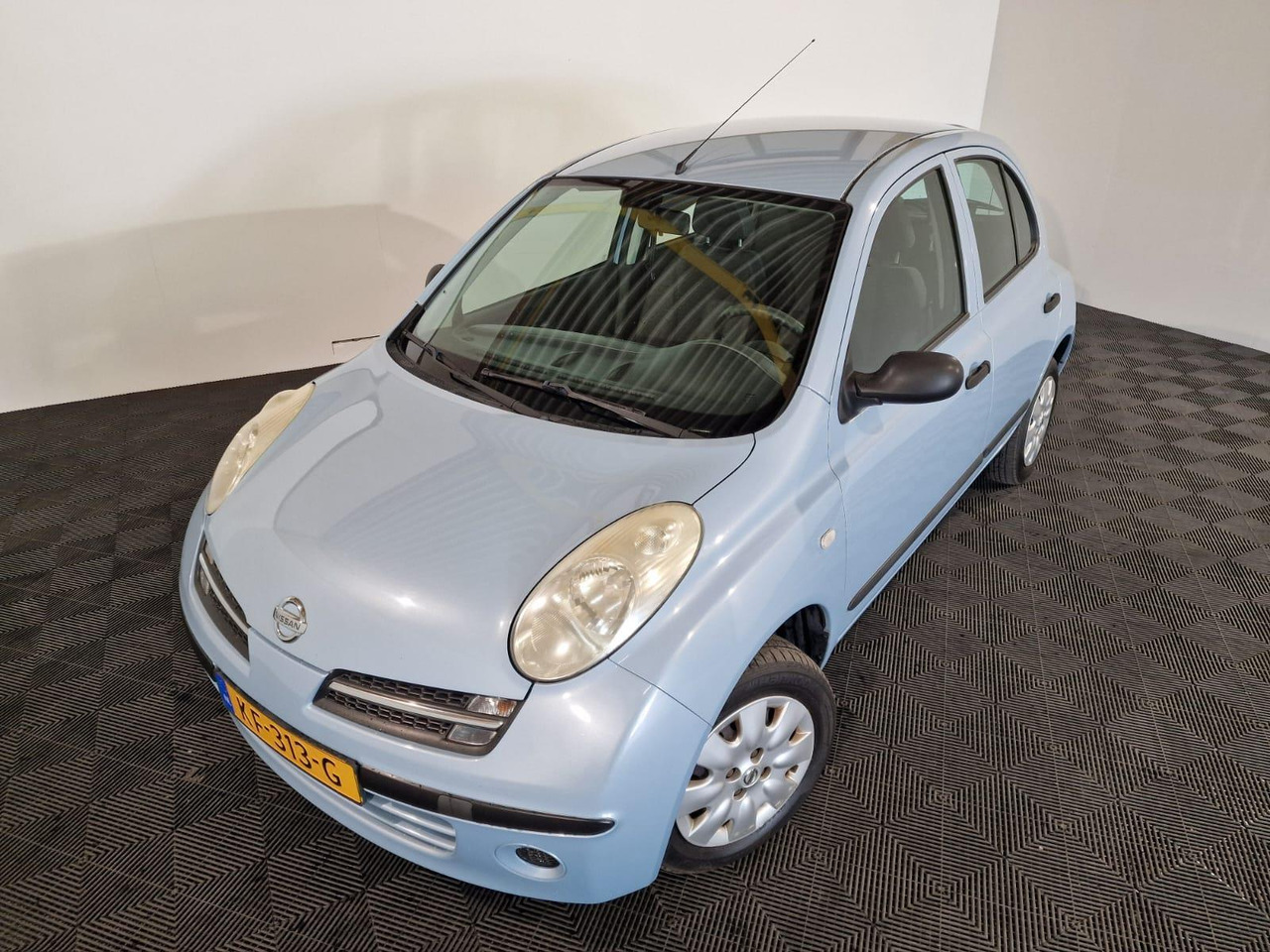 Nissan Micra 1.2 Visia KF-313-G 191.385 km - Automóvel: foto 1 Nissan Micra 1.2 Visia KF-313-G 191.385 km - Automóvel: foto 1