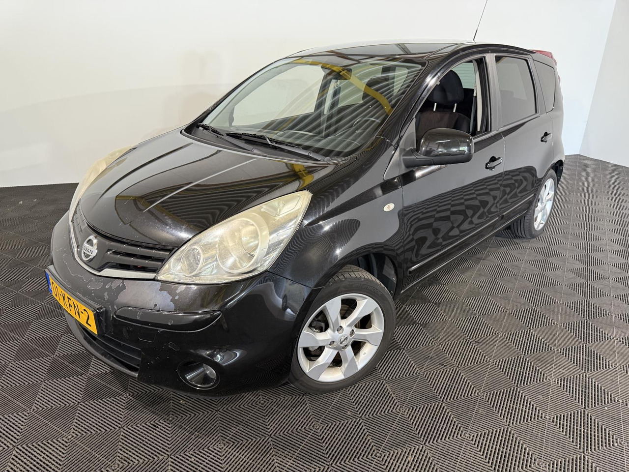 Nissan Note 1.4 Acenta | 2009 | 190.261 km | 01-KFN-2 - Automóvel: foto 1 Nissan Note 1.4 Acenta | 2009 | 190.261 km | 01-KFN-2 - Automóvel: foto 1