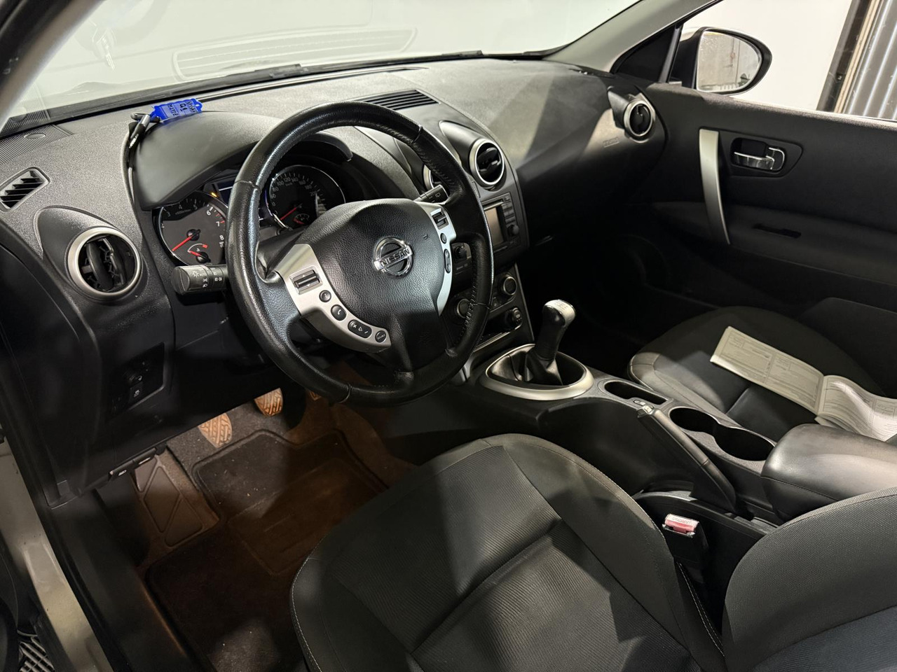Nissan Qashqai 1.6 Acenta | 2012 | 163.218 km | 75-ZFT-8 - SUV: foto 4 Nissan Qashqai 1.6 Acenta | 2012 | 163.218 km | 75-ZFT-8 - SUV: foto 4