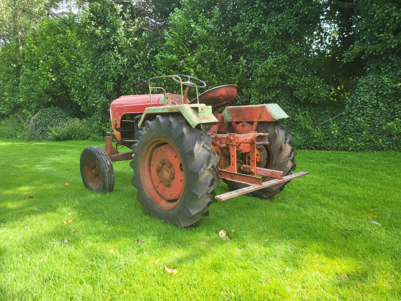 Porsche AP 16 Tractor | 1956 | T-35-DPJ | Schuurvondst - Trator: foto 3 Porsche AP 16 Tractor | 1956 | T-35-DPJ | Schuurvondst - Trator: foto 3