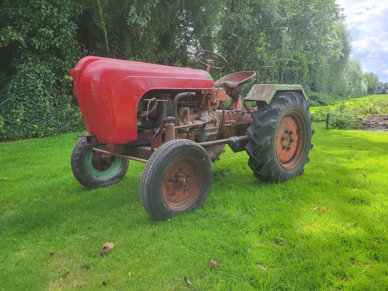 Porsche AP 16 Tractor | 1956 | T-35-DPJ | Schuurvondst - Trator: foto 1 Porsche AP 16 Tractor | 1956 | T-35-DPJ | Schuurvondst - Trator: foto 1