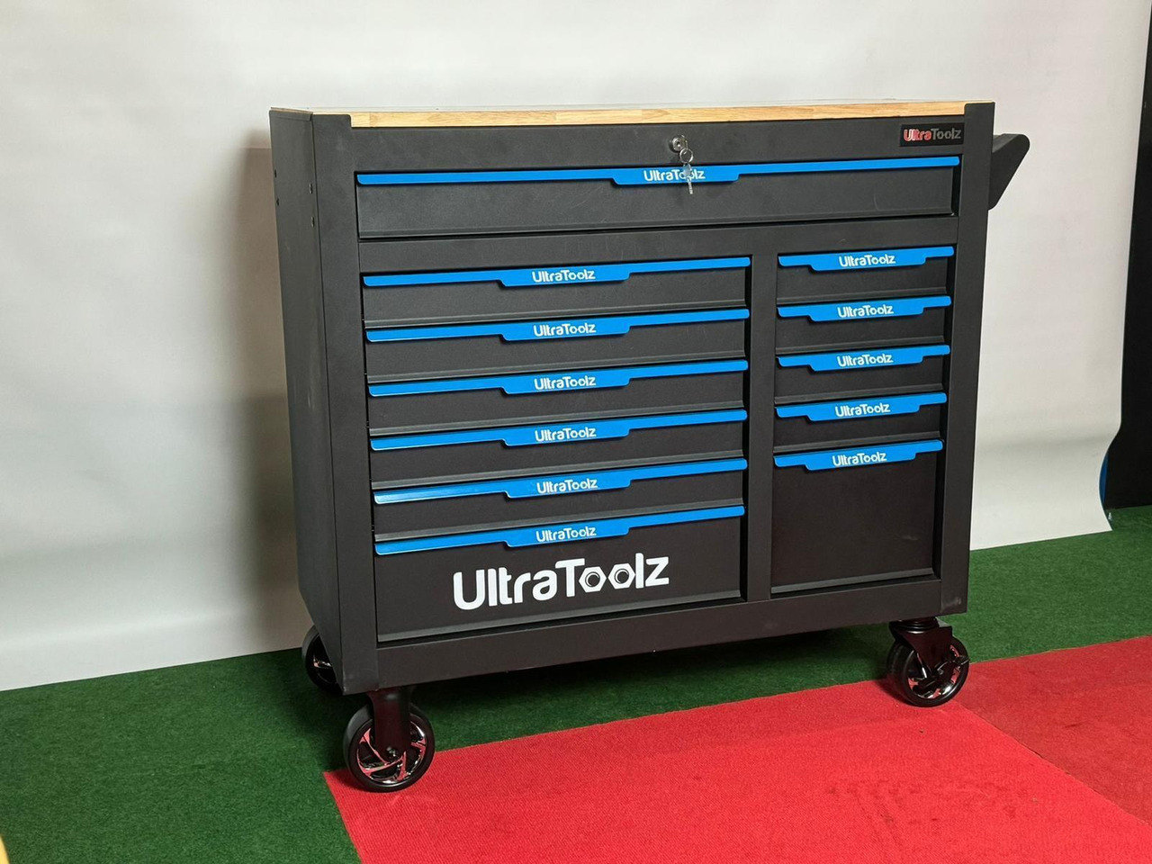 UltraToolz Jumbo gereedschapswagen - Equipamento para oficina: foto 1 UltraToolz Jumbo gereedschapswagen - Equipamento para oficina: foto 1